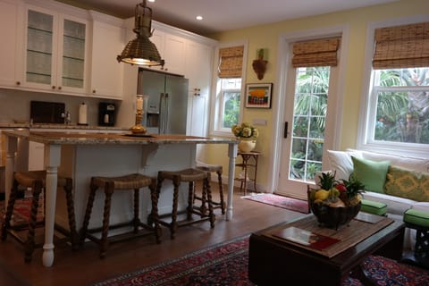 Eat in kitchen island with seating for 4.