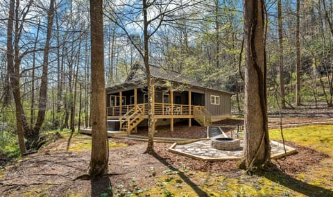 Welcome to Creekside Cottage