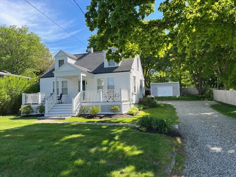 Beautiful traditional cape with first floor bedroom and ensuite bath!