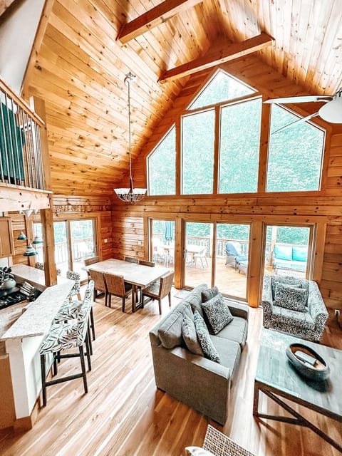 Dining and Living 
