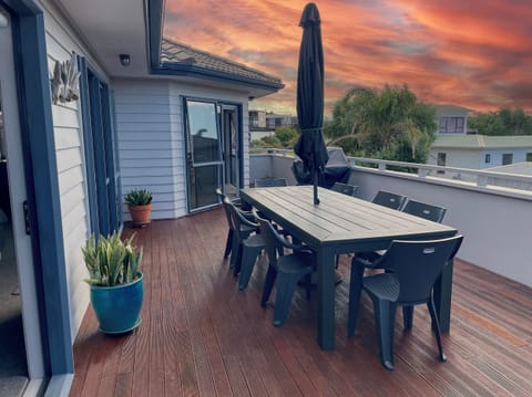 Upstairs deck off living area