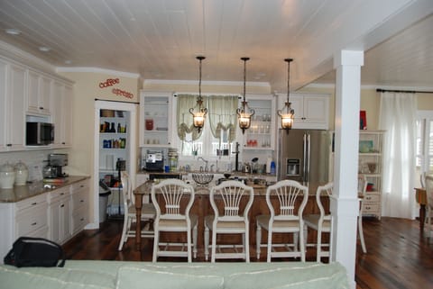 Gourmet kitchen with bar seating for 6