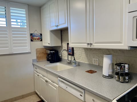 Kitchen, microwave, stove
