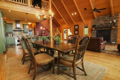 Great room dining area