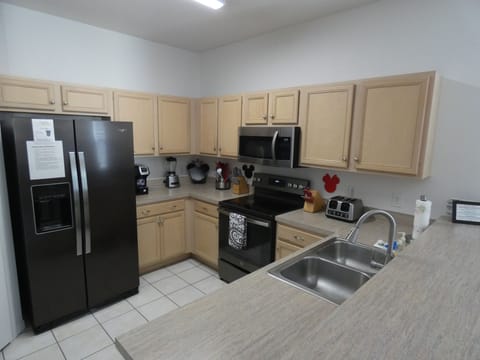 Fully stocked kitchen