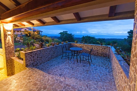 Wildlife Viewing Deck with Sweeping Ocean Views