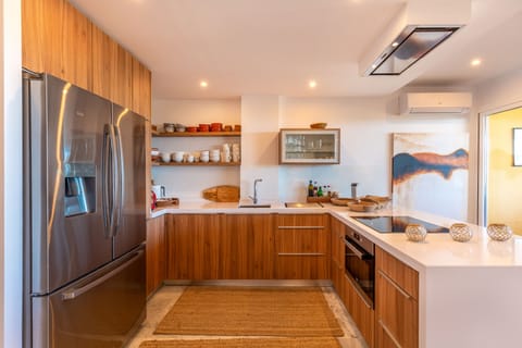 Your home away from home - Luxury Apartment Puerto Banus, Marbella