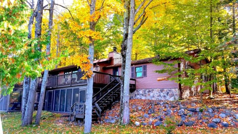 Front of Cottage - Facing River