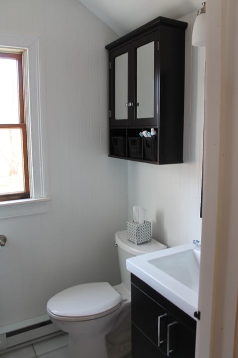 3/4 Bathroom