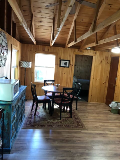 Large eat-in kitchen area