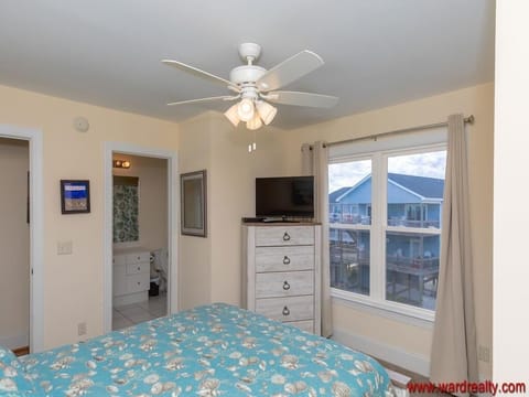 Top Floor Back Master Queen Bedroom II