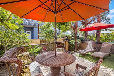 Beautiful spacious patio with Weber BBQ