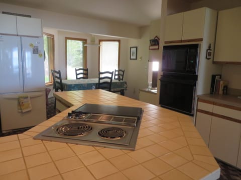 Large Kitchen Area