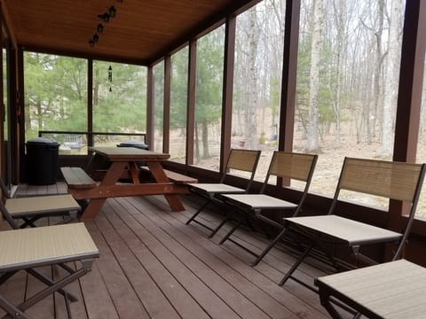 Screened in porch