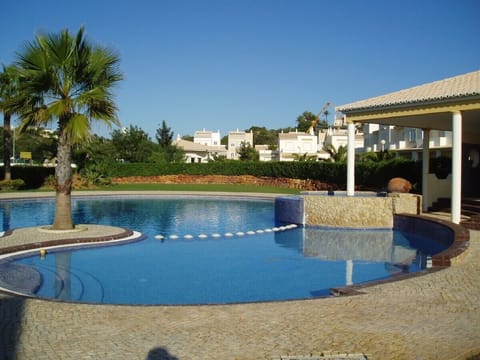 Freshwater pool and sun garden - 25 yards to walk