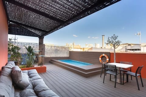 Wonderful rooftop terrace shared with other guests!