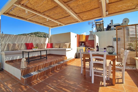 Roof terrace with superb sea view
