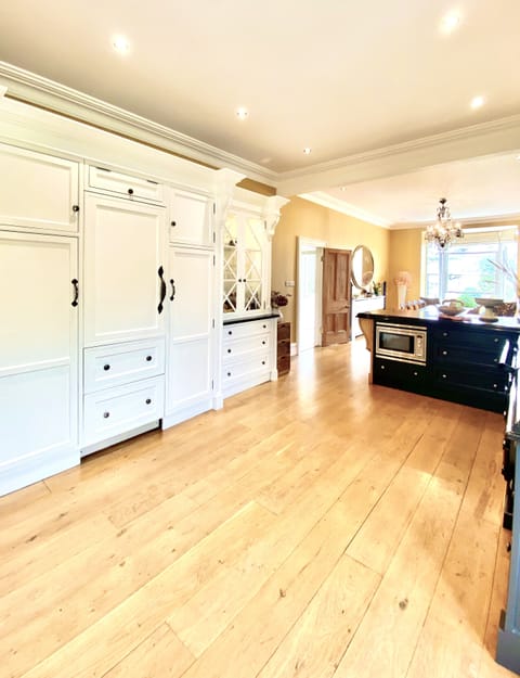 Beautiful, well appointed Victorian house with breathtaking Dyfi estuary views House in Aberdyfi