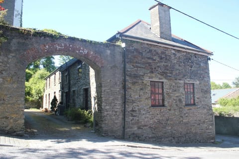 Shana Cottage