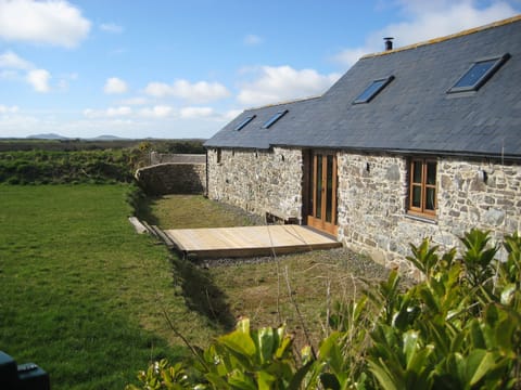 Swallows Nest garden