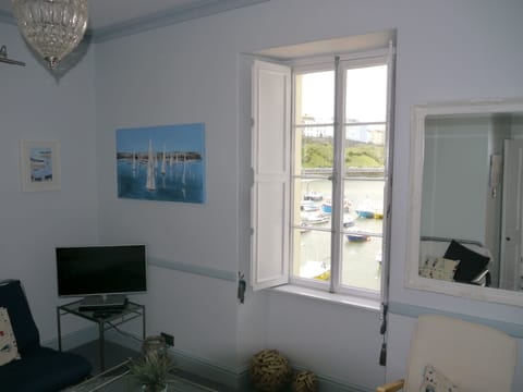 Lounge: sofa, armchair, t.v. and  THE VIEW!