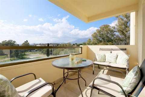 Another picture of the sunny balcony from another angle