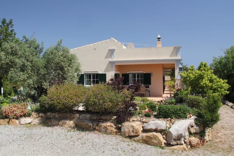 The front of the villa