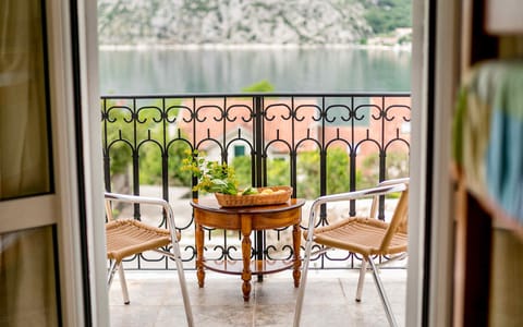 Balconies to all bedrooms