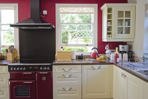 Cottage Style Kitchen