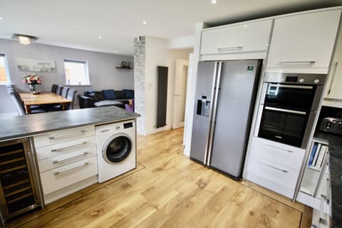 Open plan kitchen area