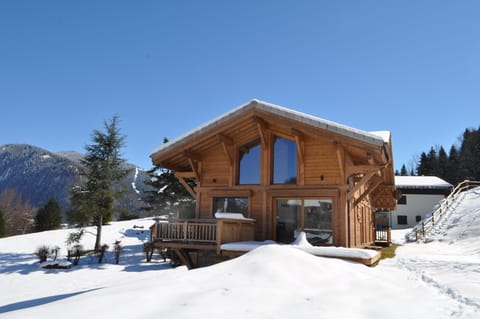 Chalet Flocon in winter