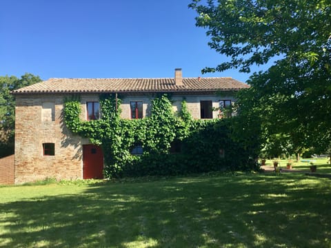 Front view of Casa Carlotta 