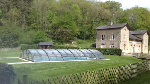 New cover for those not so warm days