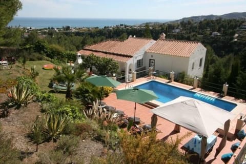 Villa with private pool, garden, several terraces and sea/mountain views