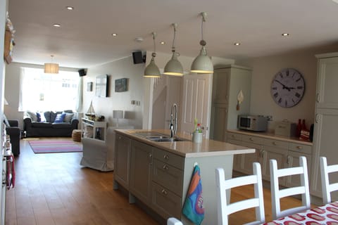 Open Plan Kitchen/Sitting Room