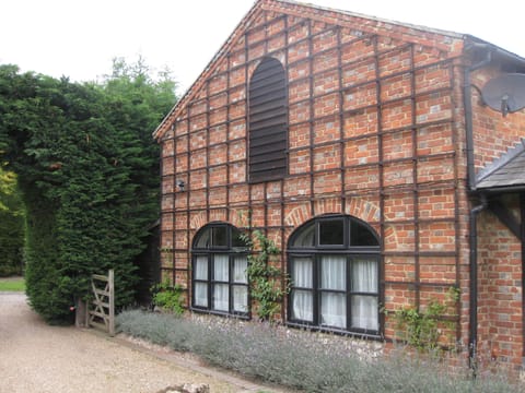 Hawthorn Cottage