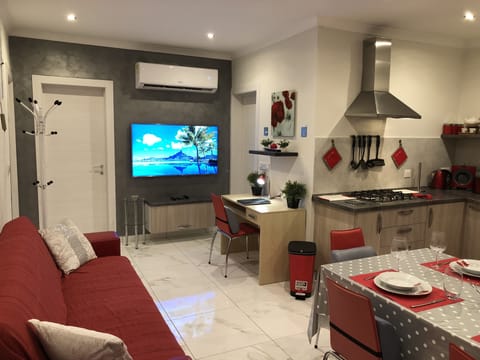 Dining/Living with AC