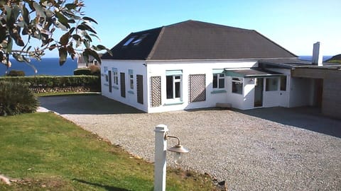 Lots of space around the house in the private driveway - a bonus in Coverack