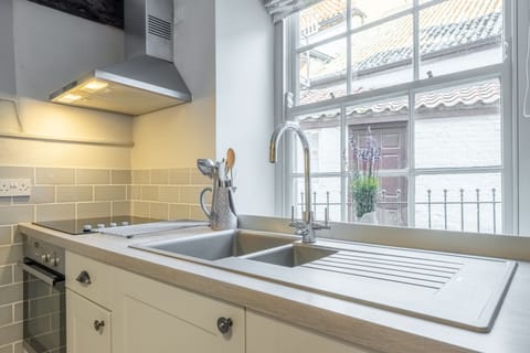 Ground floor: Kitchen