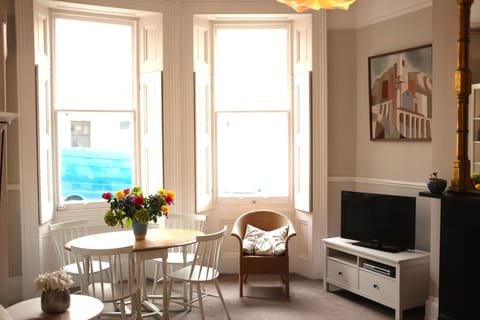 High ceilings and original features