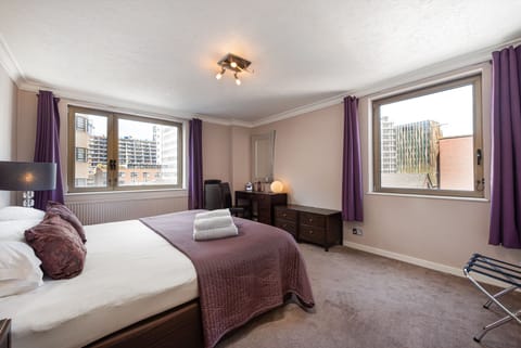 Master bedroom with super king size double bed.  All bed linen provided.