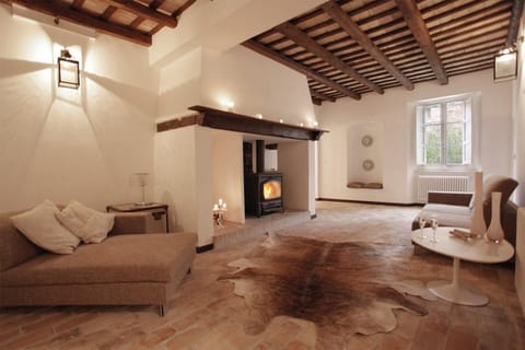 The impressive & peaceful "Entrance Lounge".