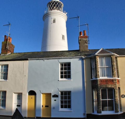 Lighthouse View Cottage (the blue one!)