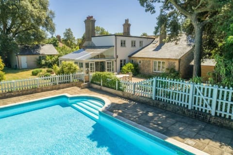 The Old School House, Warham: Heated outdoor pool available from May to end of September
