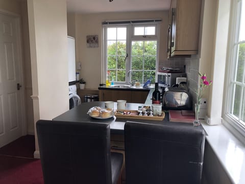 Kitchen and  Breakfast Bar