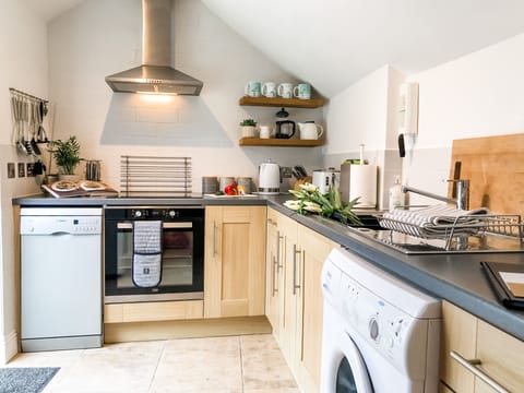 Well-equipped kitchen