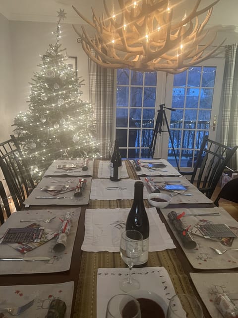 Table setting for Christmas
