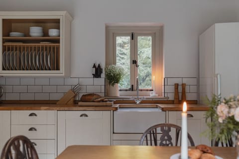 Ground floor: Kitchen area