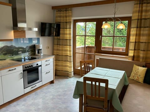 4-person apartment, Zuhaus No.2 - Guesthouse Glaagut - Family Hain Farm Stay in Salzburgerland