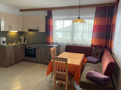 5-person apartment, home no. 3 - Guesthouse Glaagut - Family Hain Farm Stay in Salzburgerland